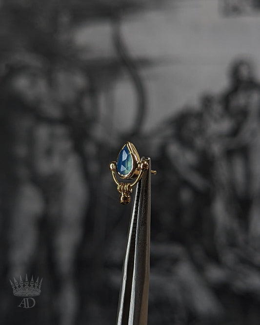 Chalcedony Comet - Aurum Deorum - piercing jewellery