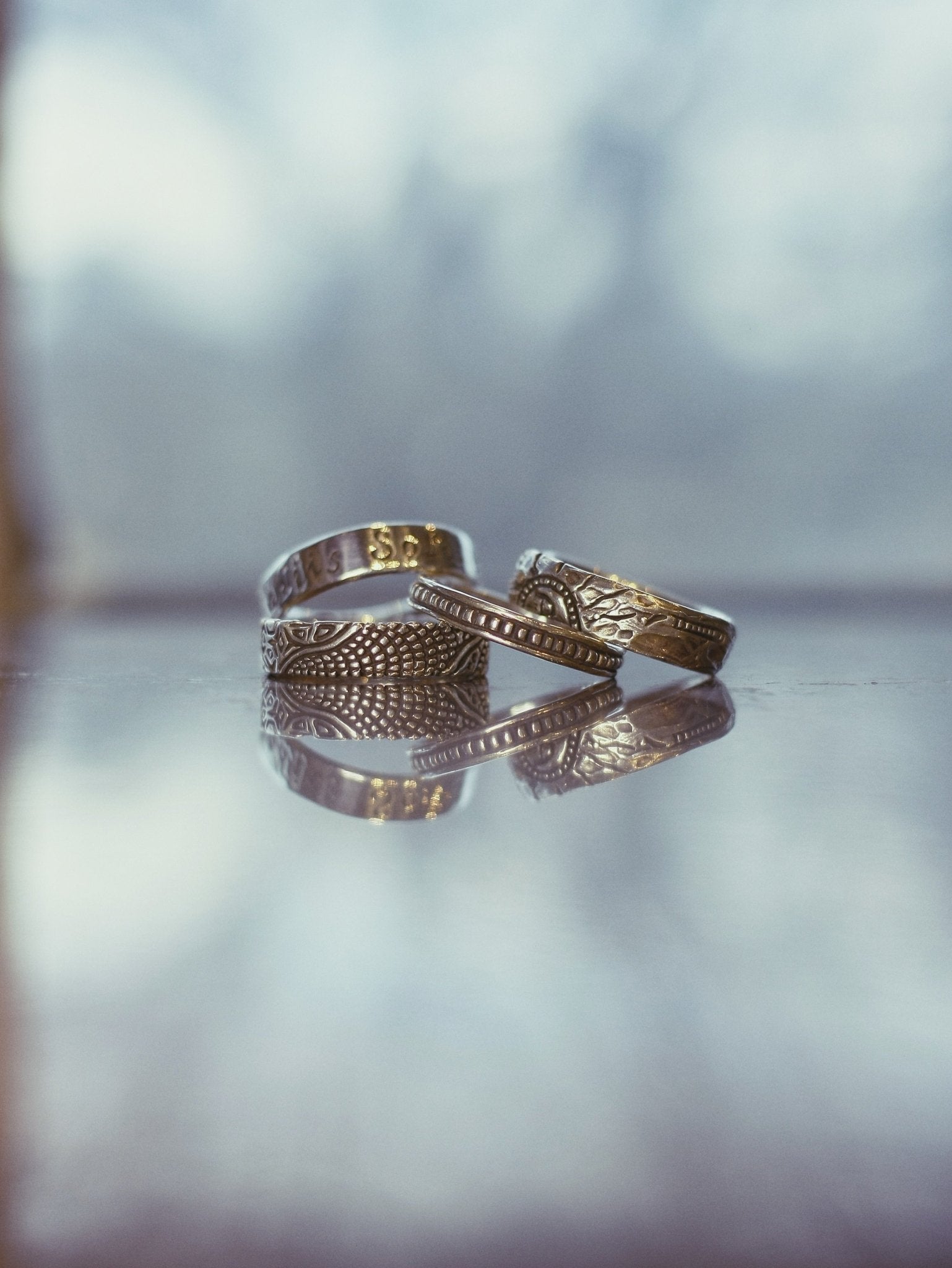 engraved band no.1 - Aurum Deorum - piercing jewellery