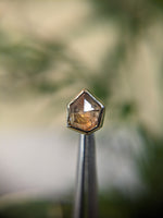 Natural zircon end - Daruda Trading Co.