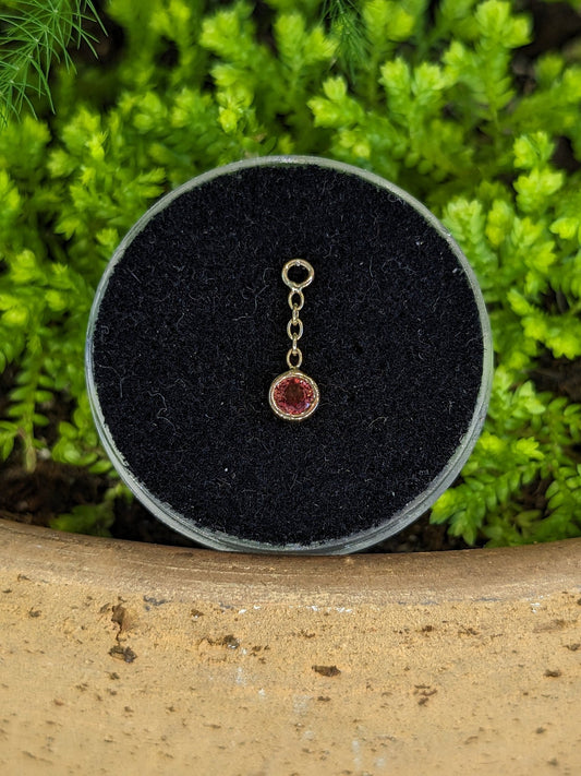 sapphire charm - smol - Aurum Deorum - piercing jewellery