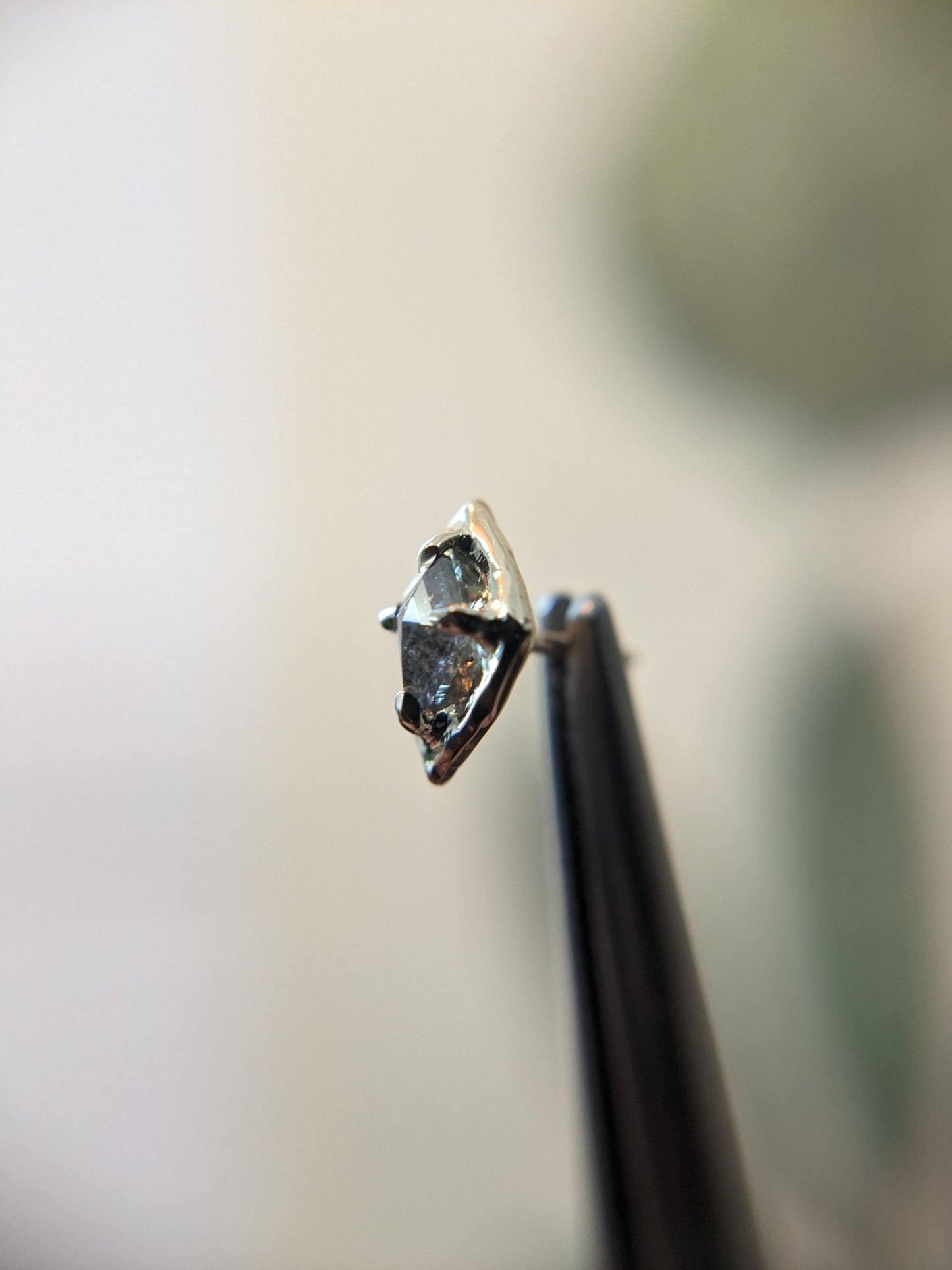 S+P diamond kite end - Aurum Deorum - piercing jewellery