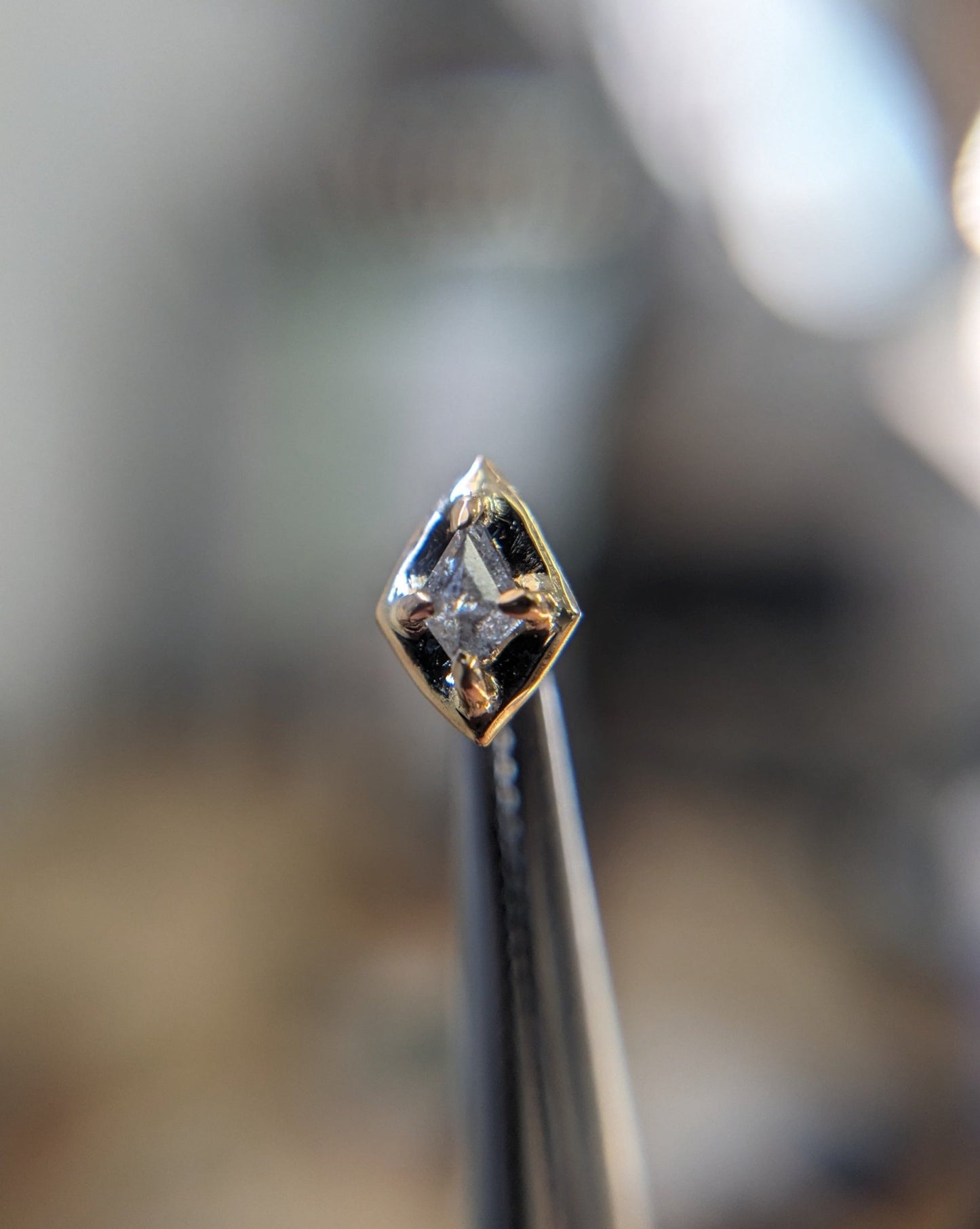 S+P diamond kite end - Aurum Deorum - piercing jewellery