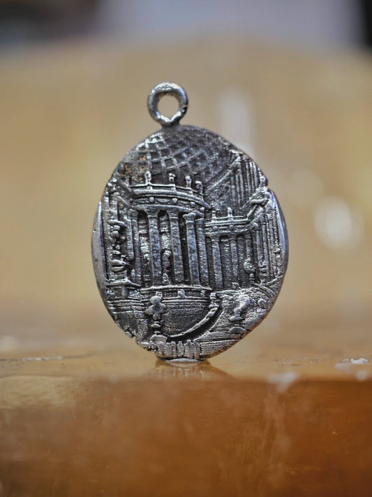 Tempo Dea Vesta Pendant - Aurum Deorum - Silver Jewellery