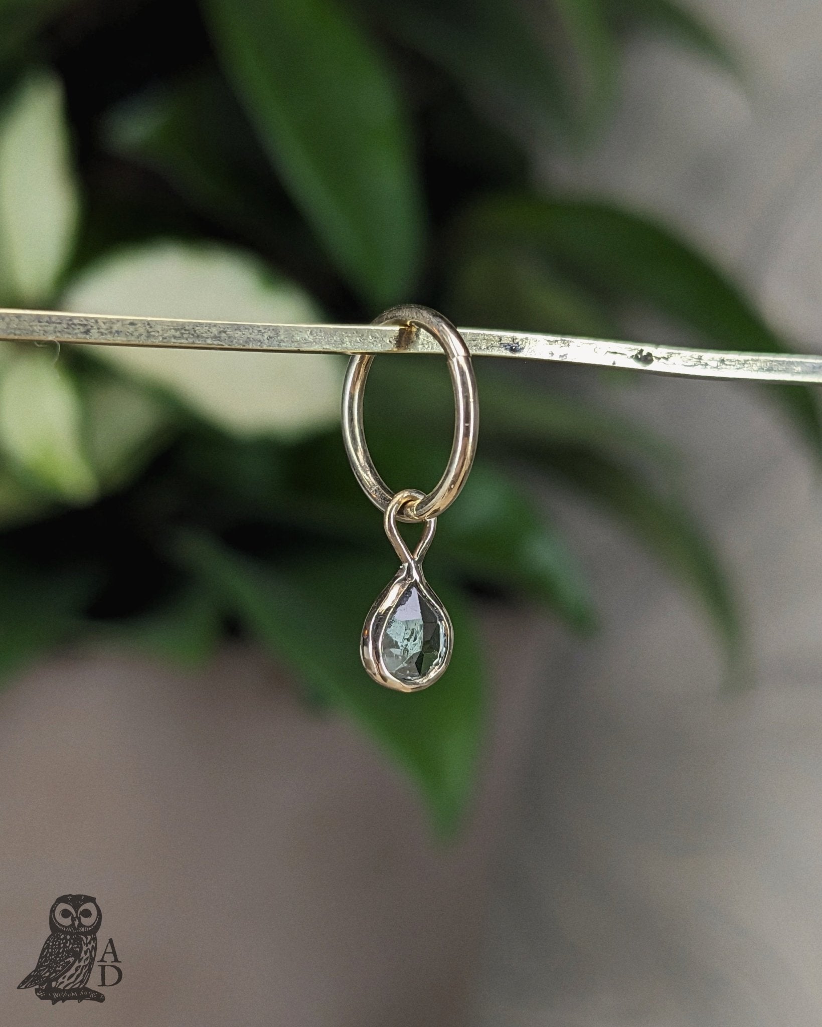 Turmali Amuletum - Aurum Deorum - piercing jewellery