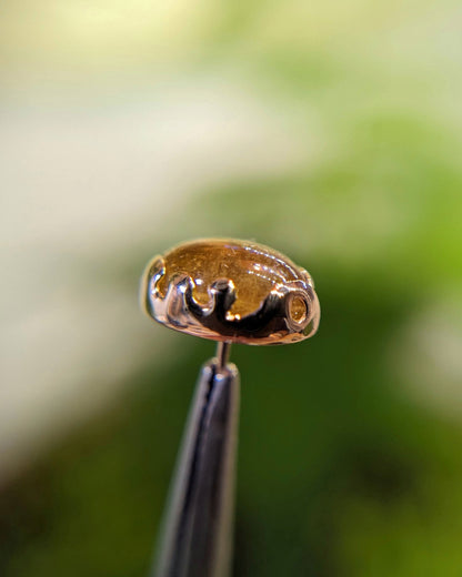 Turmali Ornatia no.3, solid 14k gold tourmaline threadless piercing end by Aurum Deorum