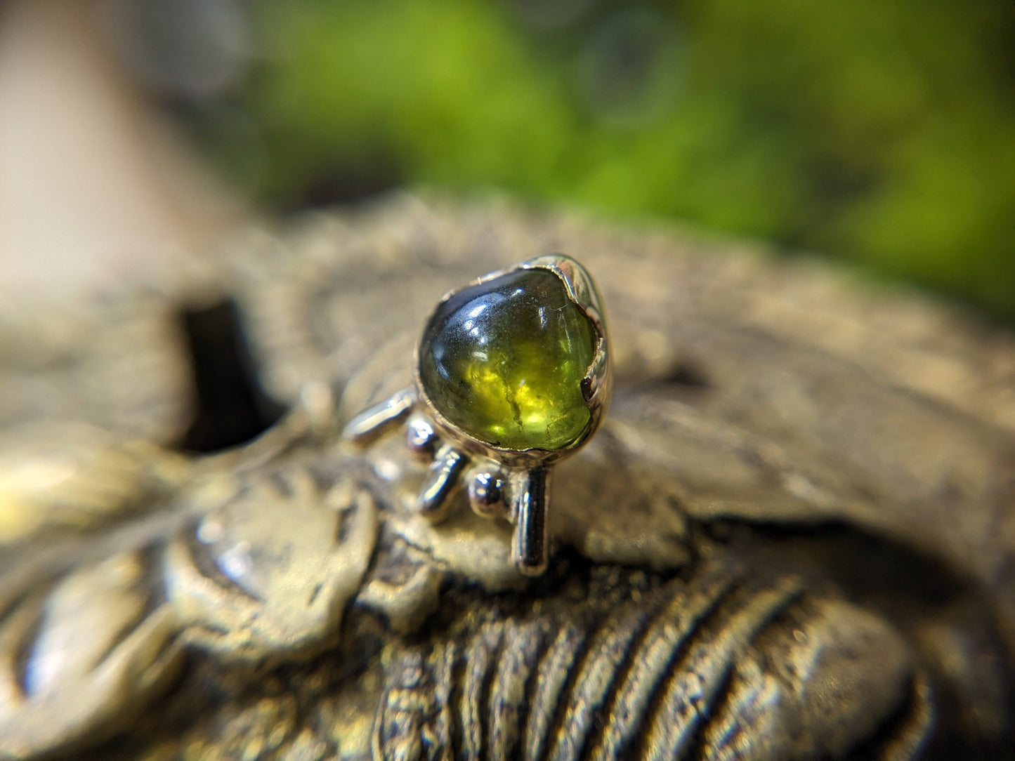 Turmali Ornatia no.4 - Aurum Deorum - piercing jewellery
